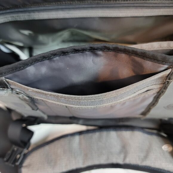 Timbuk2 Stork Messenger / Diaper Bag (Grey/Aloha) - Picture 11 of 15